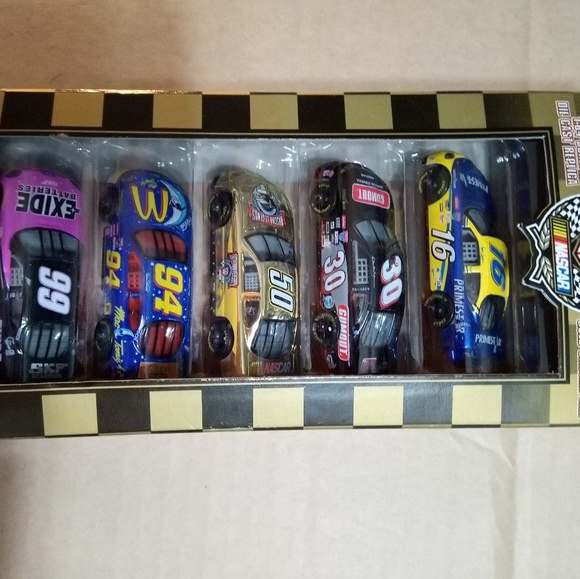 Nascar Other - New In Box, 1998, Nascar cars,drives names below